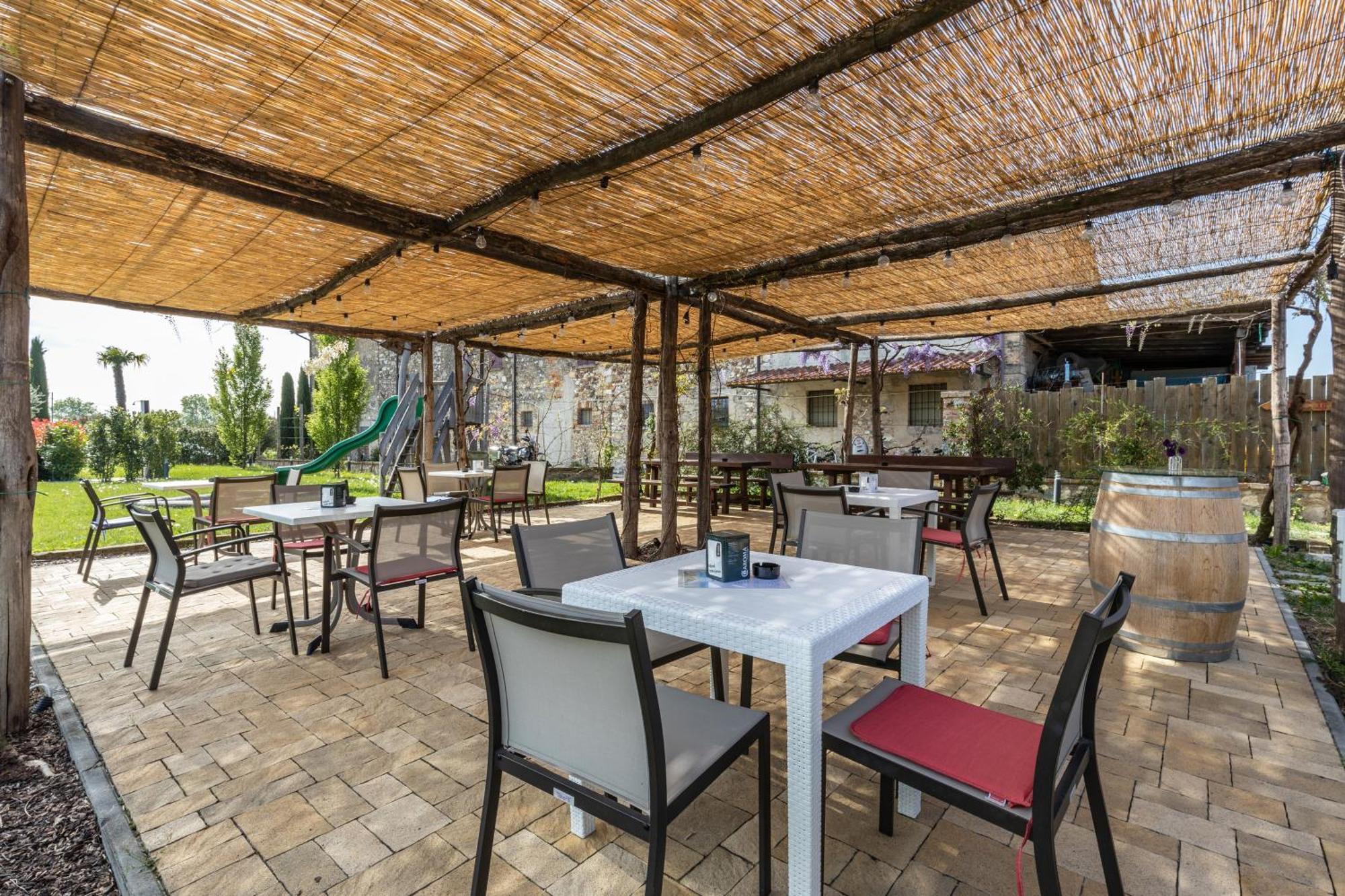 Agricamping Mabellini Orlando Desenzano del Garda Esterno foto